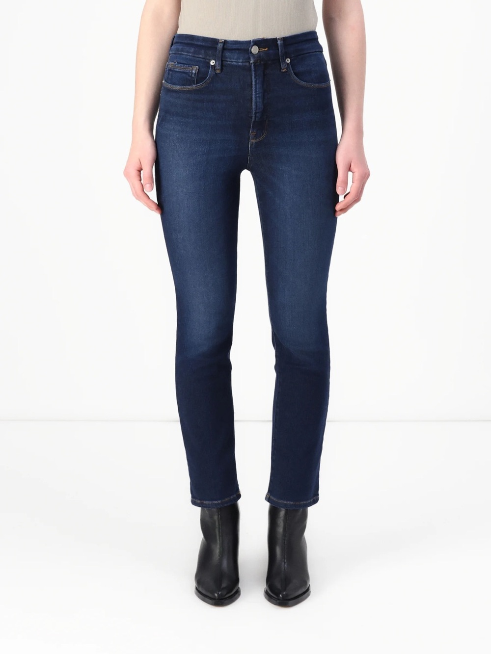 Good American Good Classic Straight Jean